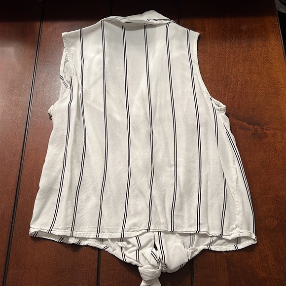 Dynamite white stripped tank top - Picture 4 of 4